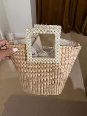 Isaac Mizrahi Woven Straw Tote with Pearl-Embellished Handle - Natural